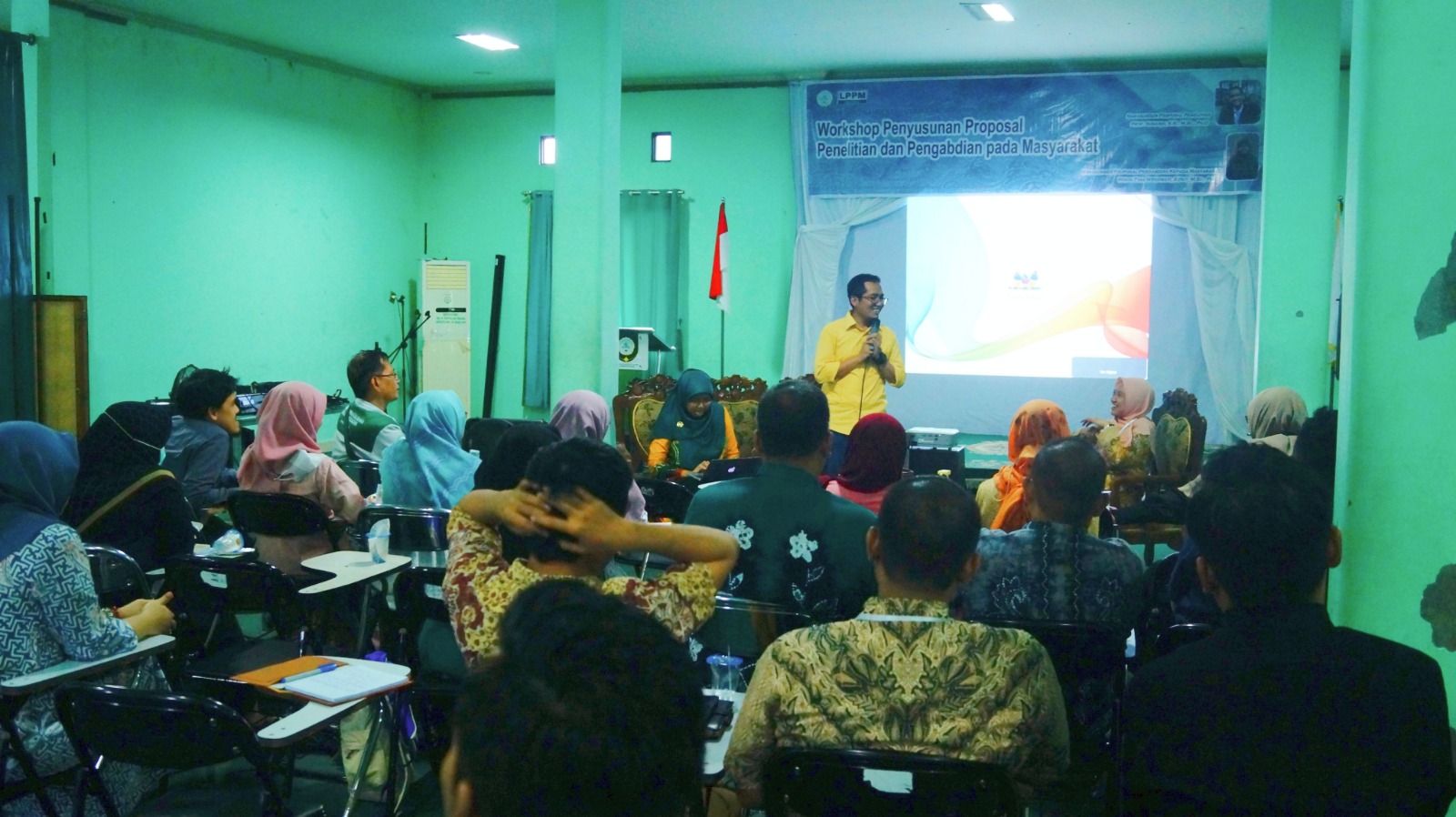 Pacu Produktivitas Dosen, LPPM UNU Kalsel Gelar Workshop Strategi Proposal Hibah Nasional